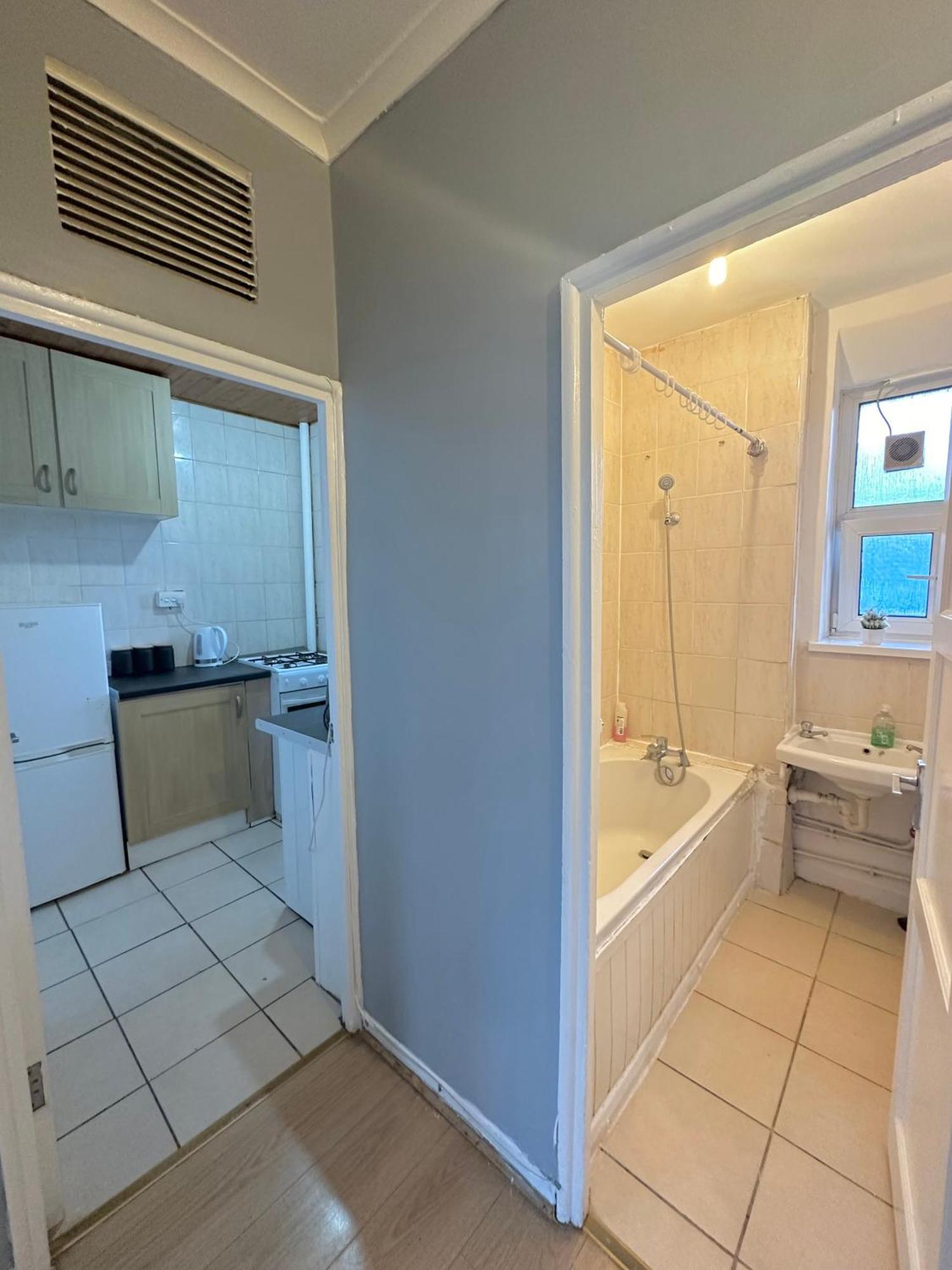 1 Bedroom Flat In Whitechapel, London Luaran gambar
